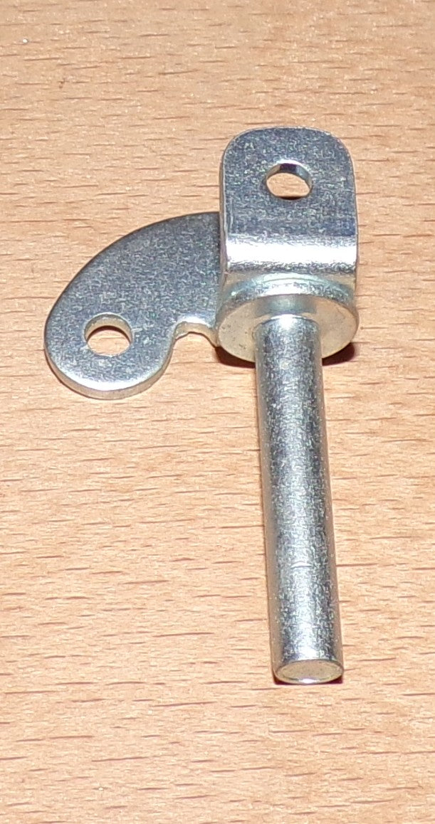 Left Hand Stub Axle For Mamod SA1 Steam Car Roadster
